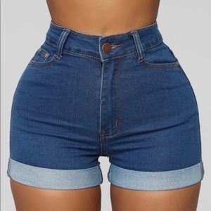 Carter Denim Shorts - Medium Wash | Size 7 | Fashion Nova